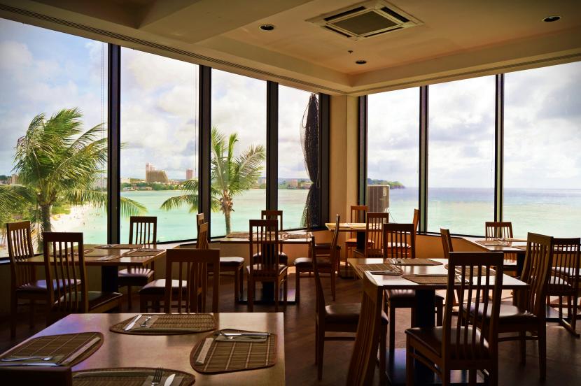 Restoran Alize di Pandanus Pavilion (Guam Reef Hotel)